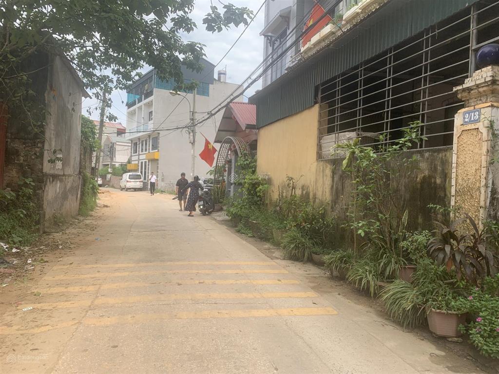 Bán đất nội thị sơn tây tại phố chùa thông, bv 105, diện tích 50m2, giá nhỉnh 2 tỷ, 0977 514 ***