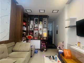 Nhà 50m2 đất trệt lầu 3 pn quang trung f11 gv. vị trí đẹp