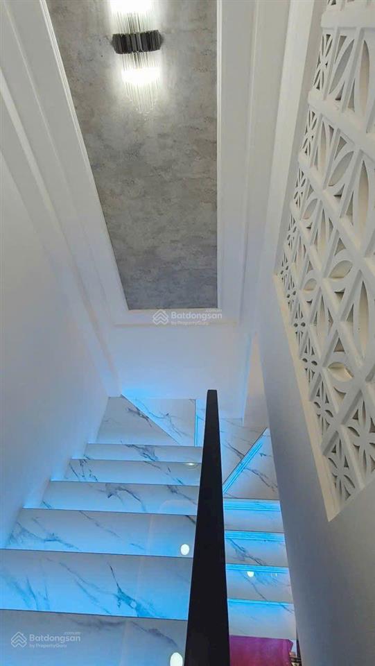 Cần bán nhà đẹp hóc môn xã đông thạnh