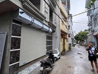 Gia đình tôi cần bán dãy căn nhà ở xây mới ngay hà đông. giá rẻ nhất hà đông 3036m2 chỉ hơn 3 tỷ