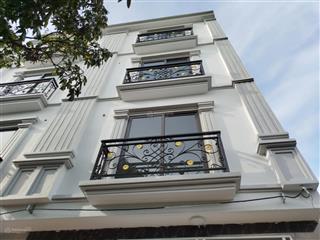 Bán nhà mới khu vực quận hà đông 5 tầng giá hơn 3 tỷ, vị trí cạnh quốc lộ 6 , tp hà nội