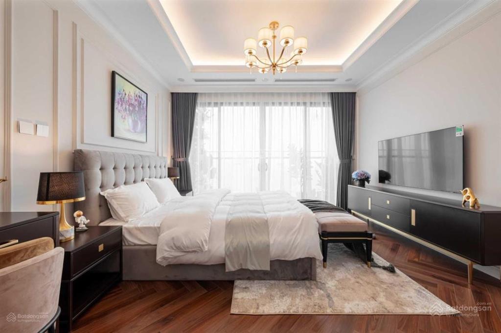 Chính chủ bán chung cư nhà 17t dt 115m2 căn góc hướng đn  đb nhà sửa cực đẹp nội thất cao cấp