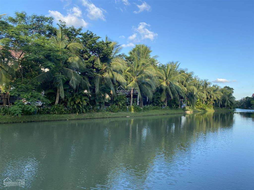 Sđcc bán gấp bt bằng lăng 10, view sông đẹp nhất, vinhomes riverside, đã ở kín 0932 533 ***