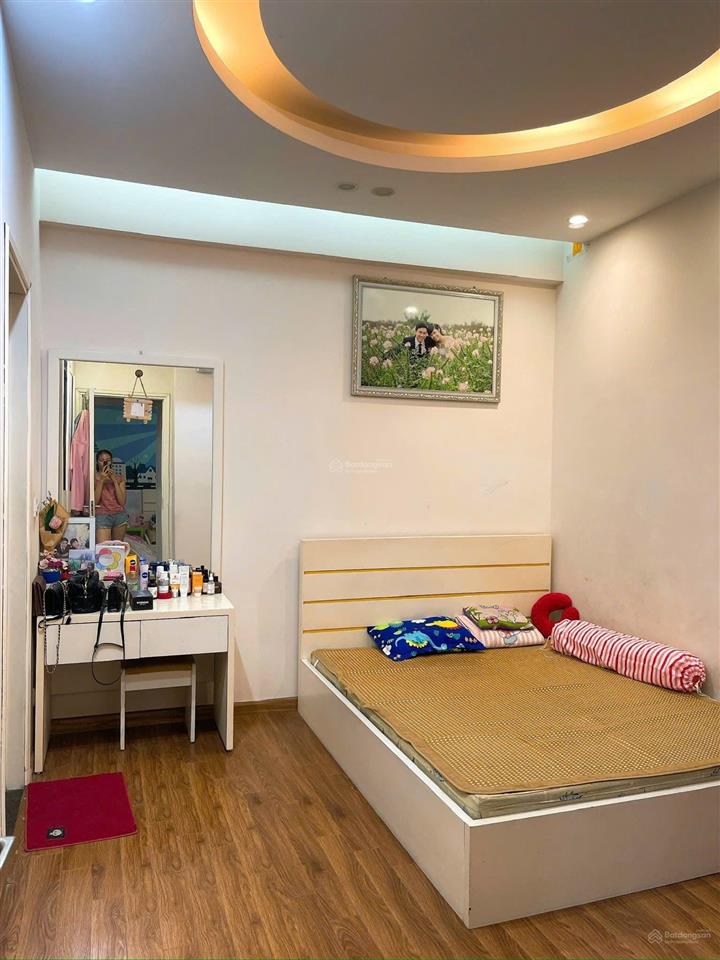 Bán gấp căn chung cư ct2. kđt định công. nhà mới đẹp 3 ngủ. vành đai 2.5. dt80m2. giá 6.4 tỷ.
