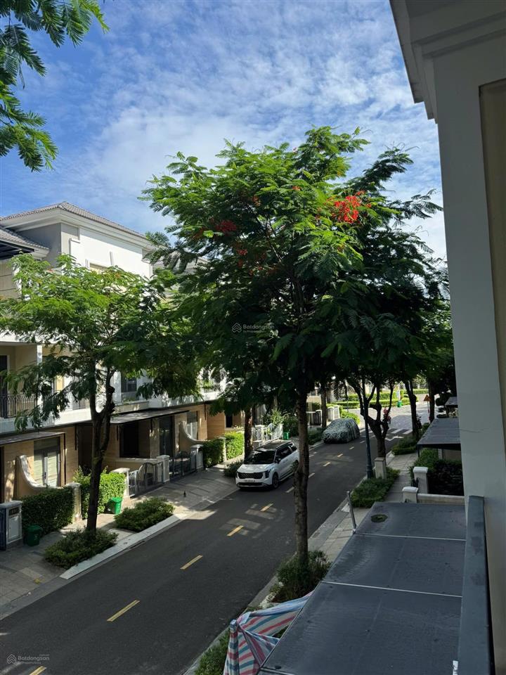 Hàng hiếm verosa park 6x22.5m trục hồ bơi, thiết kế rộng rãi, nhà thô, hướng tây, giá tốt nhất khu