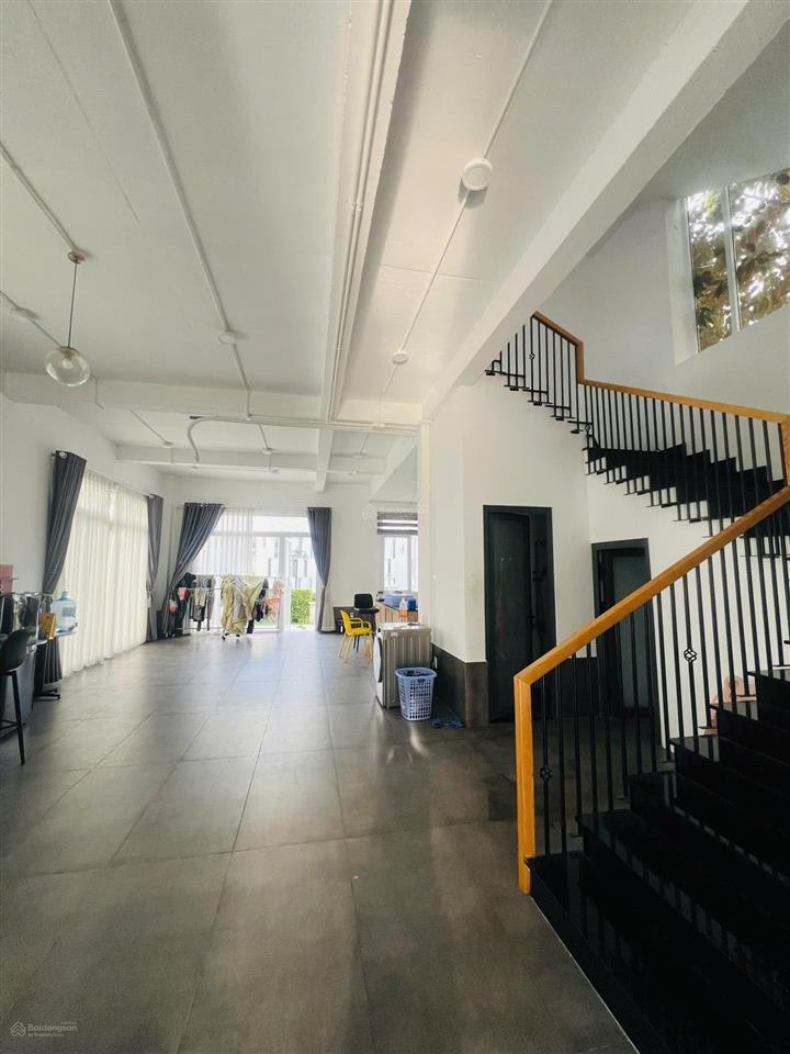 Bán biệt thự đơn lập venica 1 mặt giáp sông 1 mặt giáp hồ bơi, giá 85 tỷ