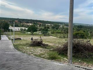 Bán đất nền tại xã hàm đức, 4,5 tỷ, 7000 m2, uy tín hot!