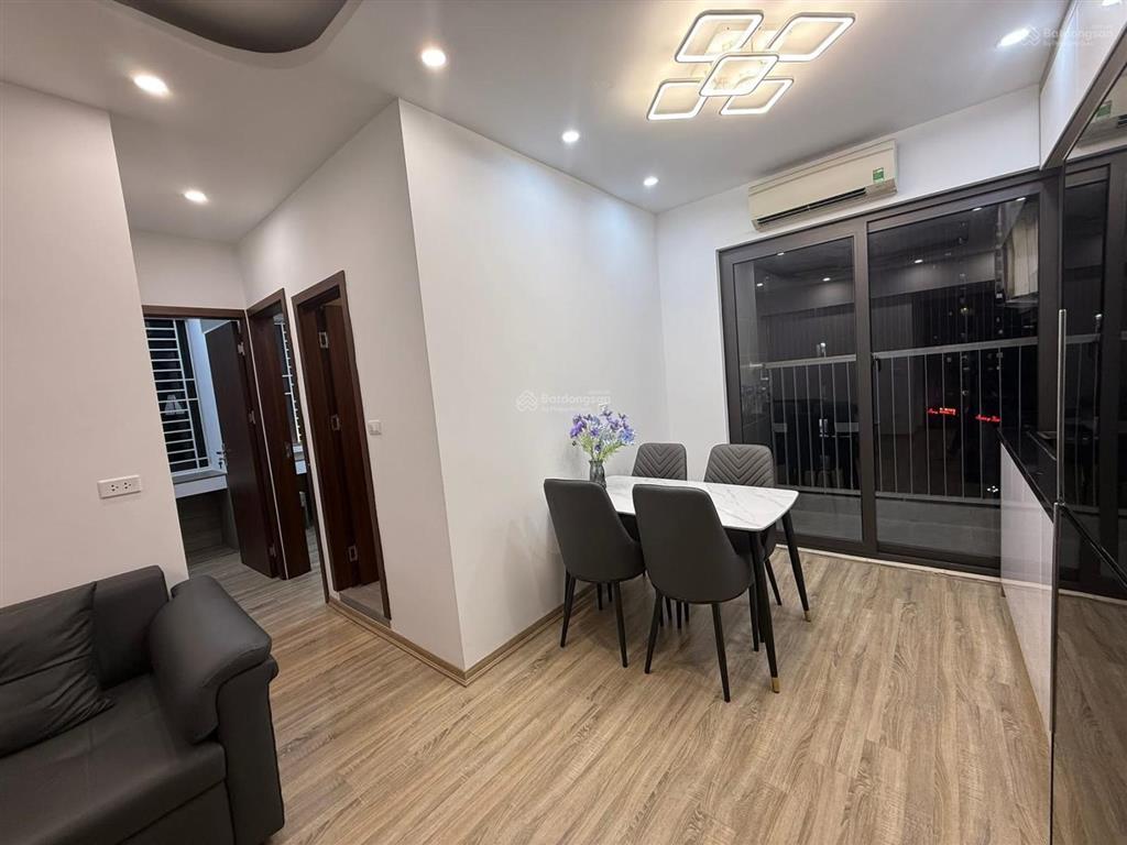 Chính chủ cần bán căn góc 2 phòng ngủ, 2wc chung cư tây nam linh đàm giá 4.x tỷ