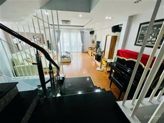 Bán nhà hẻm xe hơi đường nguyễn hữu tiến dt 5x12m đúc 1 trệt 2 lầu sân thượng bán 8,6 tỷ
