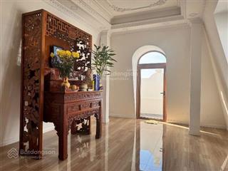 Bán biệt thự đường nguyễn hữu dật, phường tây thạnh dt 7x17m đúc 1 trệt 3 lầu bán 23 tỷ
