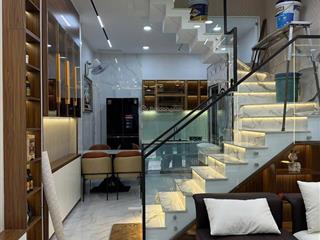 Bán nhà hẻm xe hơi đường nguyễn phúc chu, phường 15 diện tích 4x10,5 đúc 1 trệt 3 lầu bán 6,45 tỷ