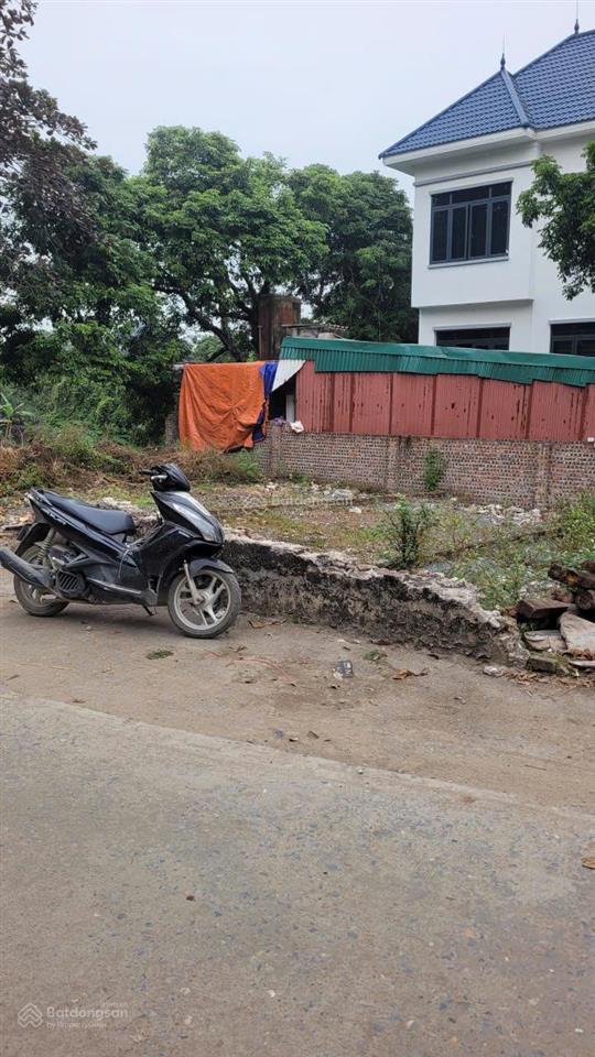 Bán 40m2 đất tại phường chương mỹ, đường rộng 8m, trục chính kinh doanh nhỏ, sổ đỏ chính chủ