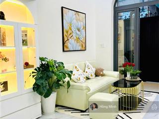 Chính chủ bán gấp nhà căn góc 2 mặt hẻm an dương vương, p.13, quận 6, dt 5x11m  2 tầng  6,49 tỷ