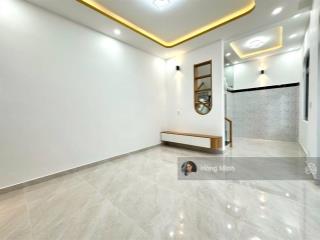 Ngay trung tâm gò vấp  sát sân bay  dt 4,2x14m  3 lầu  căn góc  giá 6,8 tỷ