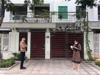Bán liền kề đẹp tại khu d  geleximco lê trọng tấn, 24 tỷ, 120m2 hoàn thiện đẹp , giá tốt nhất .