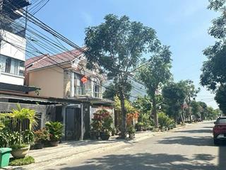 Cần bán gấp lô đất giá rẻ mặt tiền đường trịnh lỗi gđ1 khu đô thị nam việt á quận ngũ hành sơn.