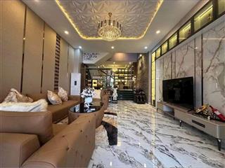 Cần bán gấp căn nhà 4 tầng mặt tiền đường phạm phú tiết, gần phan đăng lưu, quận hải châu