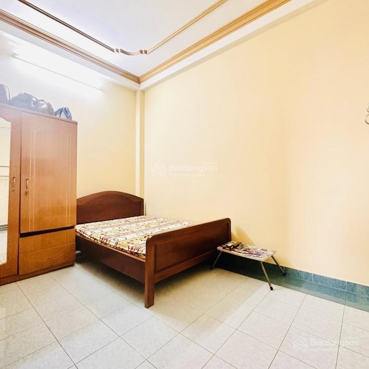 Chốt nhanh kẻo mất! nhà 3 tầng đúc cmt8, ngang 5m, sổ sẵn  giá chỉ 9 tỷ