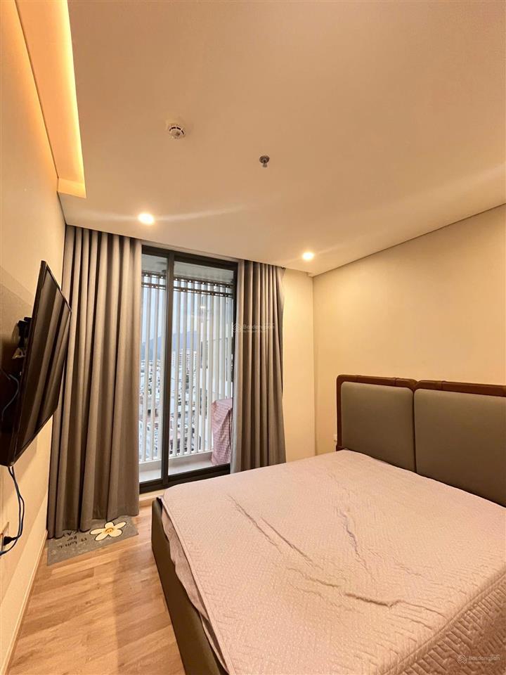 Chính chủ cần bán căn hộ 2pn tầng cao ct1 riverside luxury nha trang