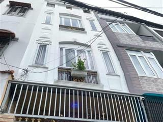 Bán nhà sát mặt tiền hoàng hoa thám bình thạnh  4x14m  5 tầng xe hơi quay đầu  cứng cáp ở ngay