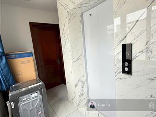 Bán tòa chdv sát mặt tiền rạch xuyên tâm  7 tầng full nội thất pccc thang máy  chu văn an p12 bt