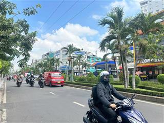 Tuyệt phẩm  mt khu phan xích long, pn  (8,2 x1 7m) cn 131m2  cpxd hầm, 7 tầng  chỉ 35,9 tỷ