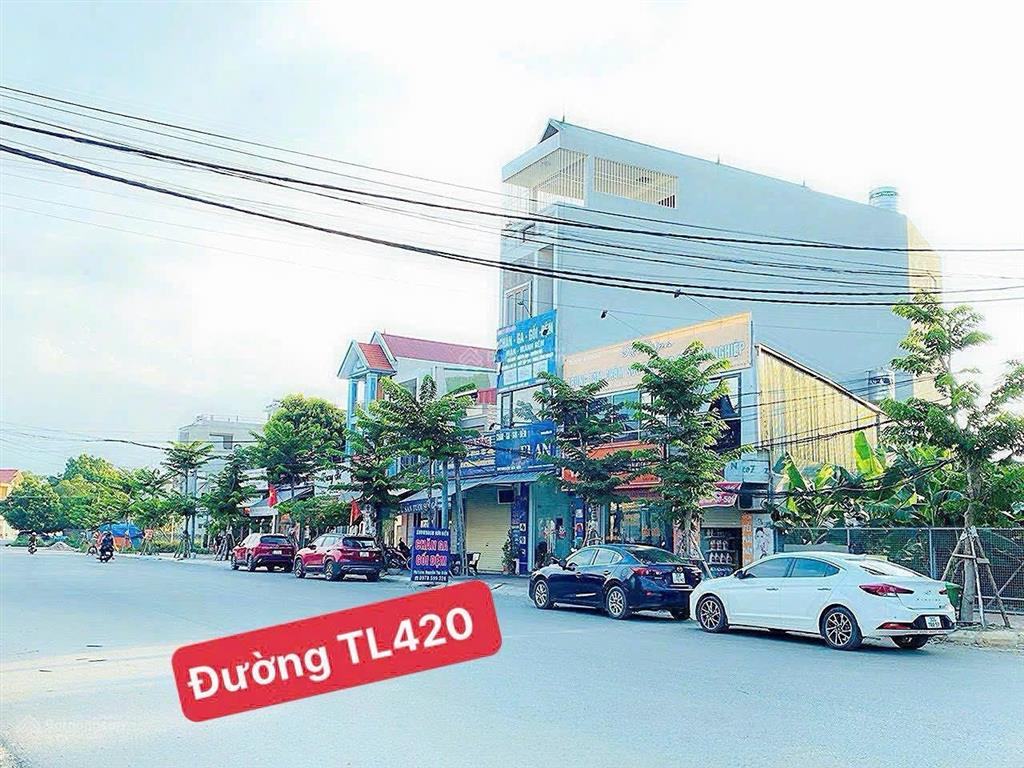 Hàng tiệt chủng, dt 211m2 mt 10m lô góc, full thổ, nhỉnh 20tr lại sát tl420 và mất 5 phút ra kcn đh