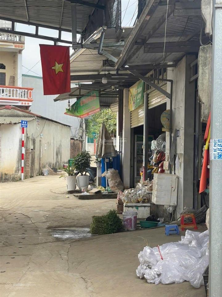 Hàng tiệt chủng, dt 211m2 mt 10m lô góc, full thổ, nhỉnh 20tr lại sát tl420 và mất 5 phút ra kcn đh