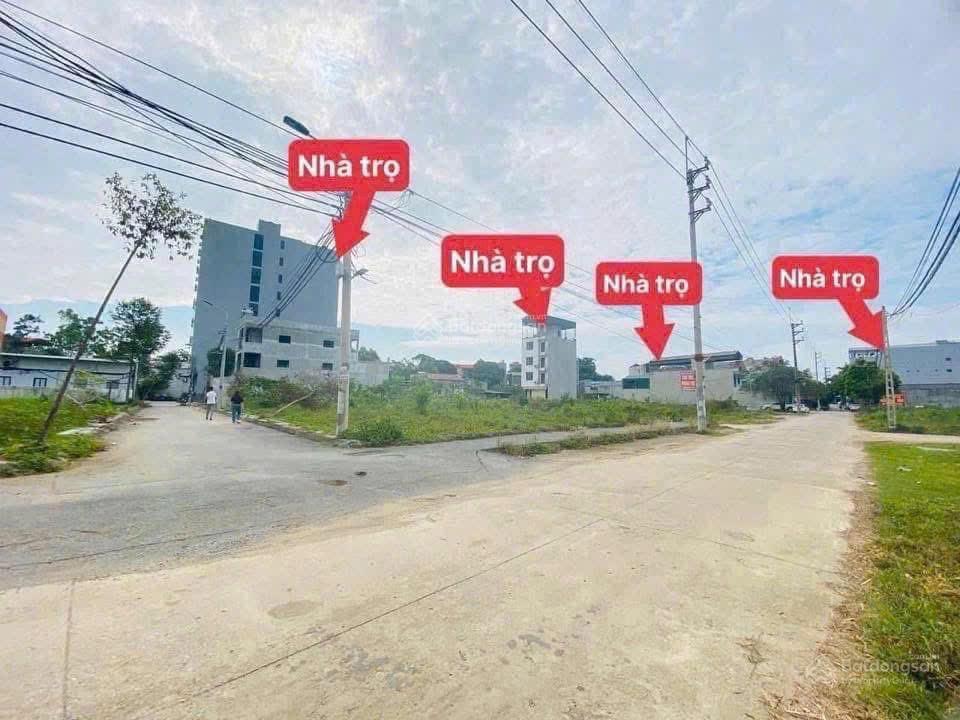 Để đi tìm lô đất đẹp vị trí hàng đầu hoà lạc, ac đừng bỏ qua 120m2  2 mặt đg trước sau, khó có lắm