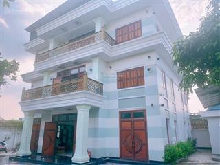 Biệt thự siêu đẹp 627m gần lê văn việt chỉ 40 tỷ!