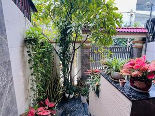 Bán nhà gần phạm văn đồng  100m2 2 mặt tiền có hầm thang máy linh đông, thủ đức