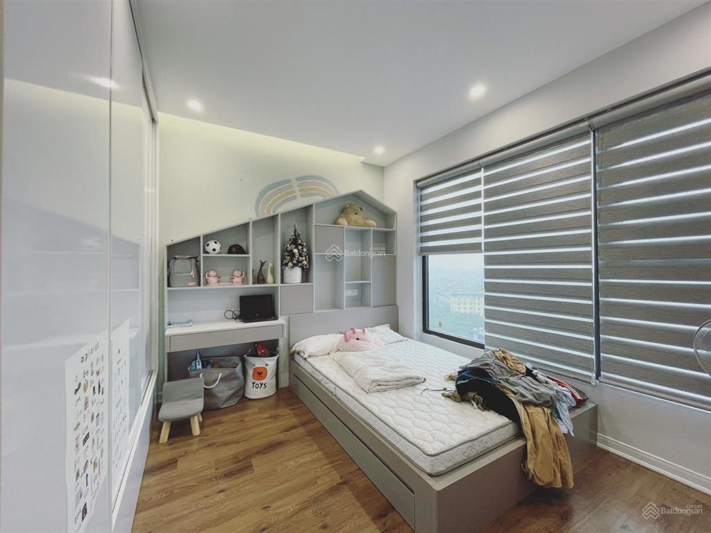Bán quản lý gửi em bán gấp căn hộ 2pn, 3pn dự án imperia sky garden.  xem nhà tpkd 0387 032 ***