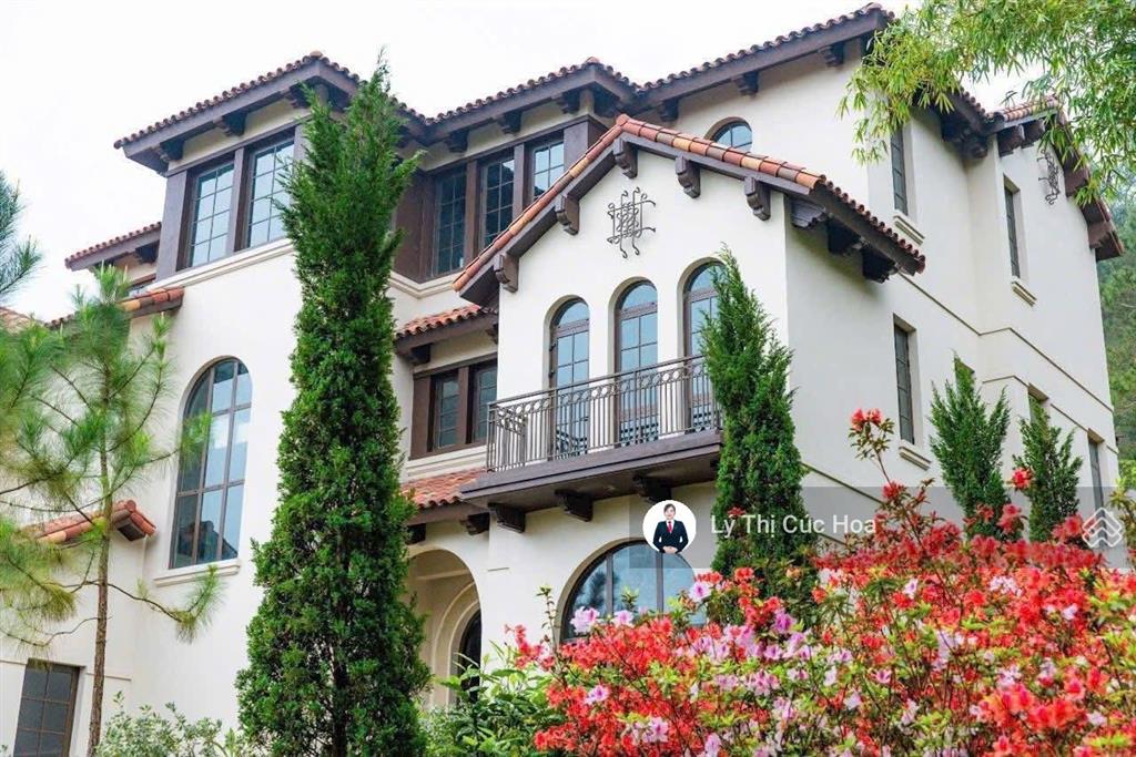 Bán lại bt thanh xuân valey giá 16ty791 lô góc tts được điều chỉnh htls vay tiếp ký ngay 0943 274 ***