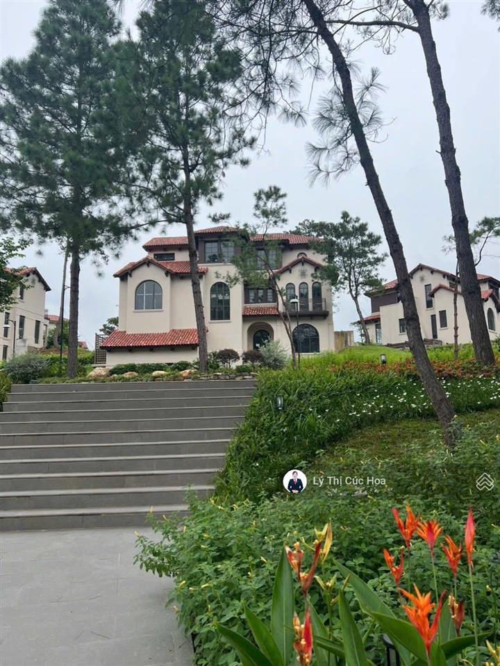 Bán lại bt thanh xuân valey giá 16ty791 lô góc tts được điều chỉnh htls vay tiếp ký ngay 0943 274 ***