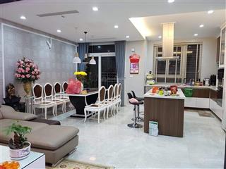Bán căn hộ cao cấp 175m2 tại 62 nguyễn huy tưởng, giá 9 tỷ. nội thất nhập khẩu
