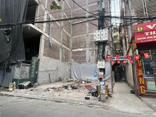 Bán đất mặt phố chính kinh, lô góc 2 thoáng, 40m ra phố nguyễn trãi, 80m2, mt 7.6m, giá 37.9 tỷ