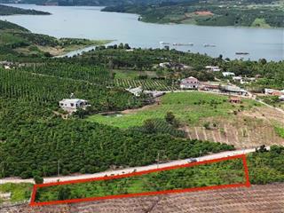 Cần bán đất nghĩ dưỡng 150m2 full thổ cư giá chỉ 300tr công chứng ngay.  0796 101 ***