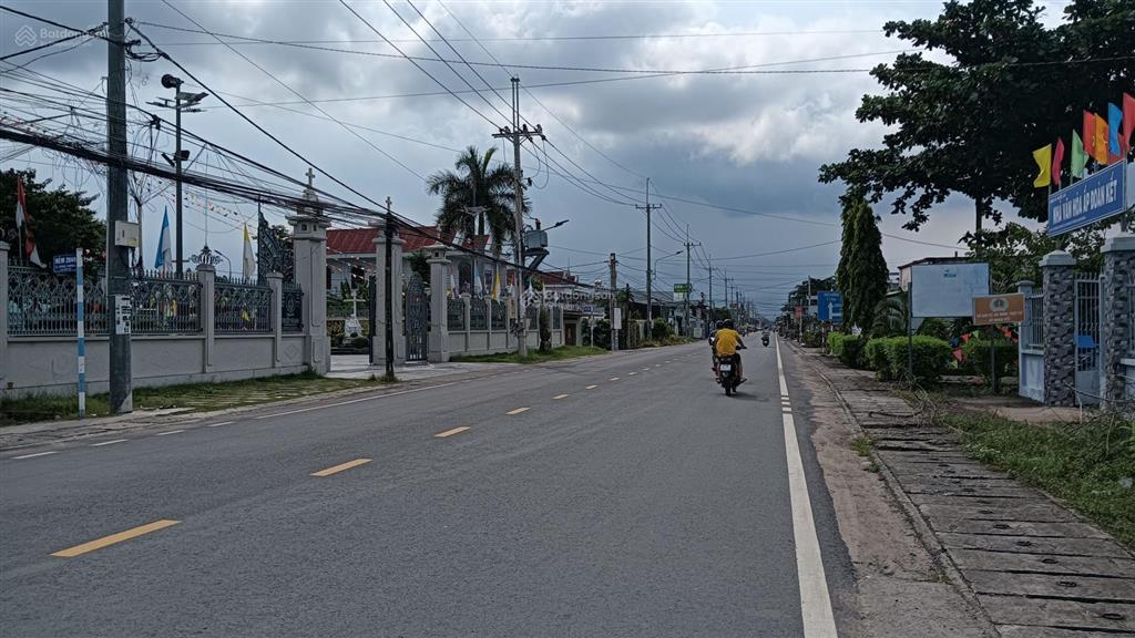 Bán đất nền thổ cư 2 mặt tiền,đường hùng vương, xã phước an, đồng nai, 13 triệu / m2, dt  247 m2