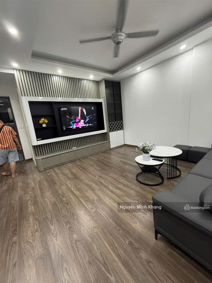 Gia đình chuyển về mặt đất cần bán căn hộ 2 ngủ tòa bắc rice city linh đàm