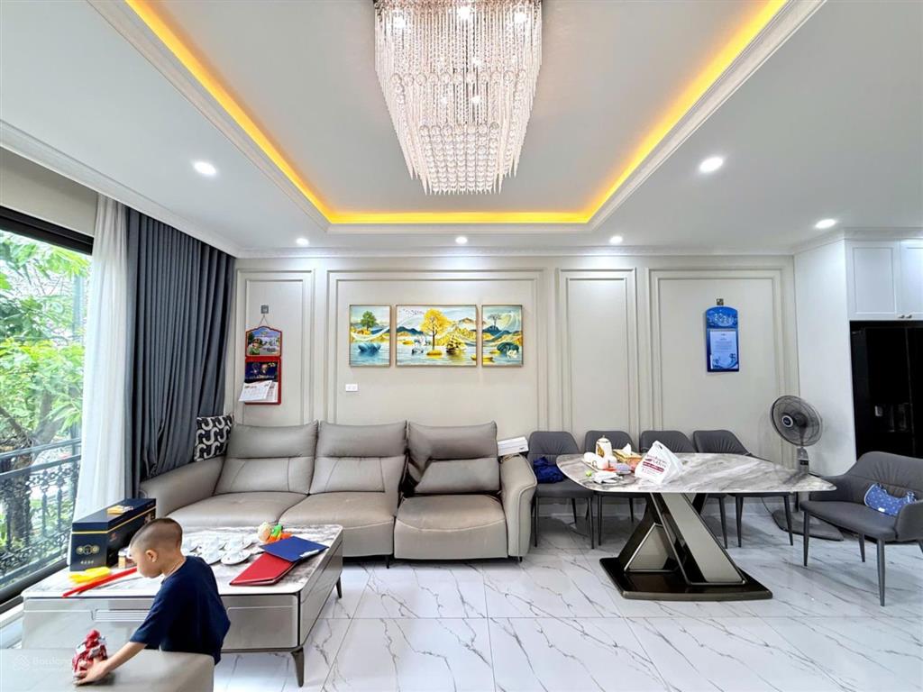 Hiếm. phố liền kề la casta văn phú, 5 tầng nhà đẹp vỉa hè rộng