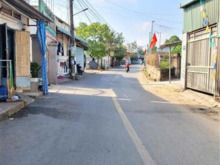 Bán 2 lô đất mới tách chưa qua đầu tư cách đường bùi thị xuân 100m p. tân bình tp. dĩ an