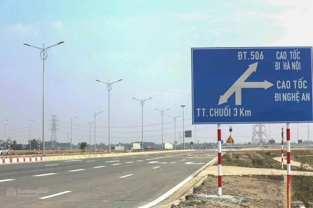 Tôi cần bán gấp lô đất đẹp 550m2 full thổ cư tại thăng long, nông cống, sát cao tốc bến en.