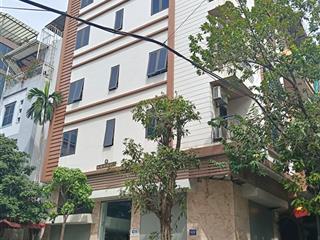 Bán nhà gần nguyễn văn huyên, cầu giấy, 68m2, mặt tiền 6m, 14 tỷ, ô tô 45 chỗ đón đi chơi đầu ngõ