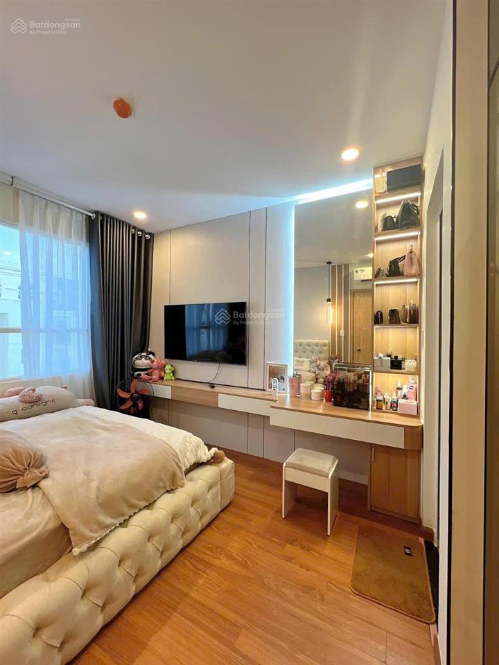 Bán căn hộ giai việt 3pn 150m2, nhà đẹp view thoáng. sổ hồng, tại tttm central mall, tạ quang bửu