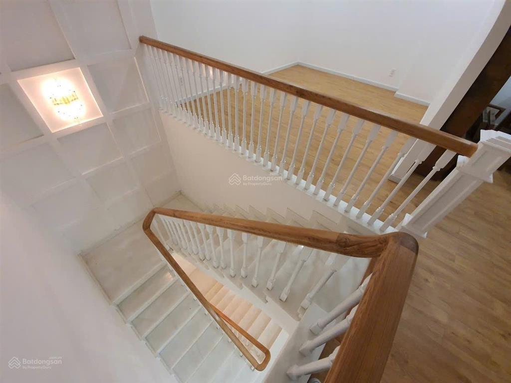 Chuyên bán giai việt căn hộ thông tầng duplex/ penthouse giá tốt. sổ hồng chính chủ. trung tâm p5q8