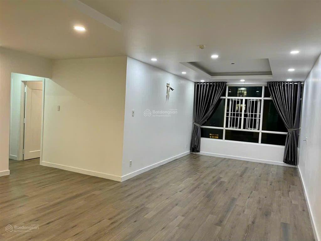 Cc giai việt cần bán gấp 2pn 115m2 giá từ 4,7 tỷ view hướng đẹp có sổ hồng