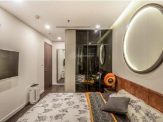 Bán căn hộ cao cấp 2pn hoàng anh giai việt  samland. sổ hồng, nhà đẹp, mt tạ quang bửu p5 q8