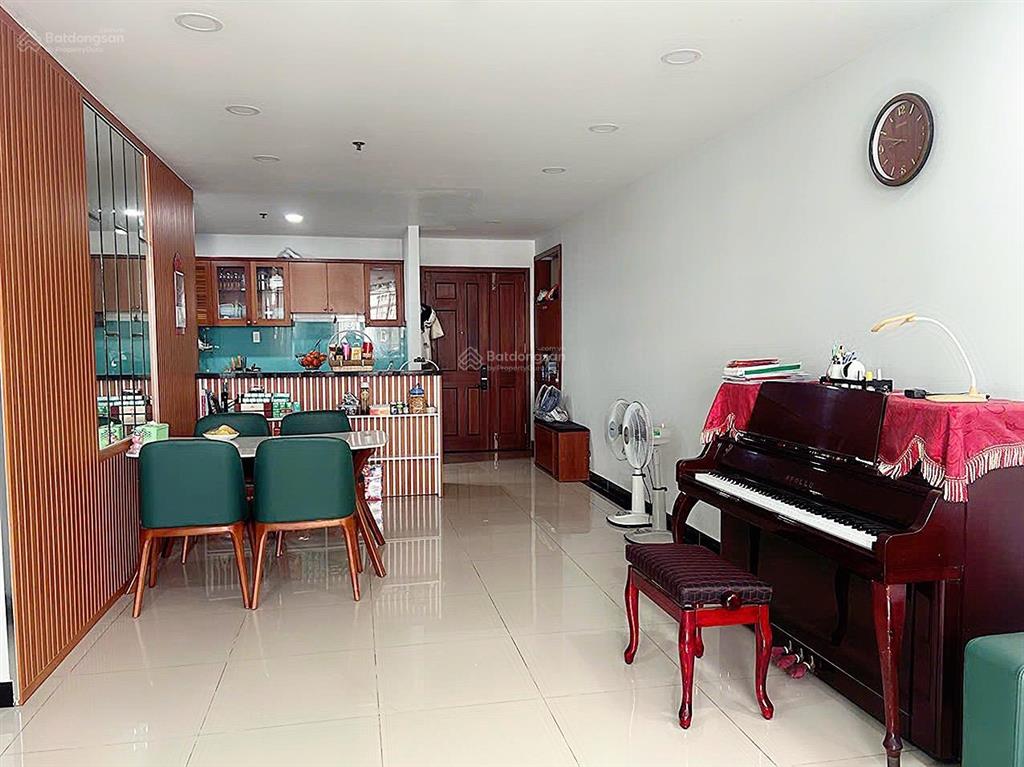 Bán gấp căn hộ giai việt, dt 115m2 thiết kế 3pn 2wc ở p5 q8. sổ hồng chính chủ. view đẹp thoáng mát