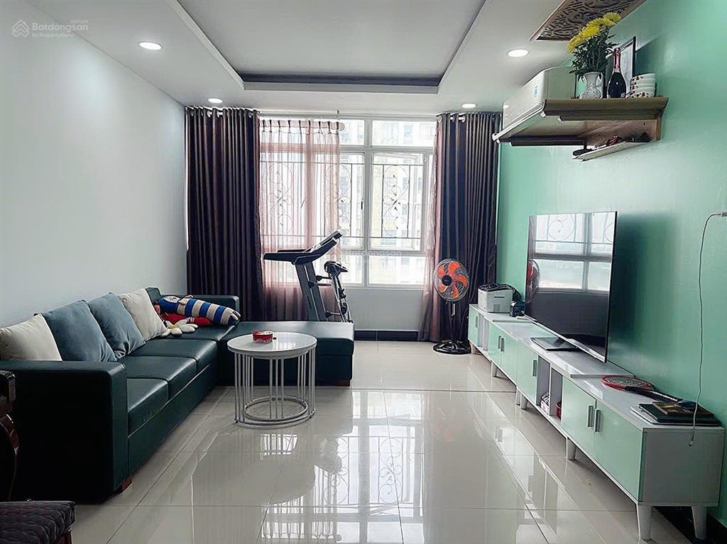 Bán gấp căn hộ giai việt, dt 115m2 thiết kế 3pn 2wc ở p5 q8. sổ hồng chính chủ. view đẹp thoáng mát