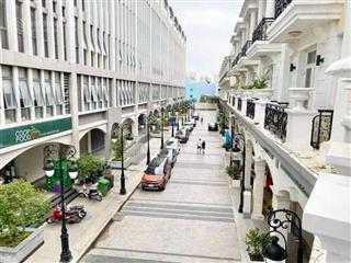 Chuyển nhượng the pegasuite 1căn hộ 2pn 2wc 68m2. hđmb giá 3,25tỷ. sổ hồng giá 3,6tỷ. 0937 396 ***